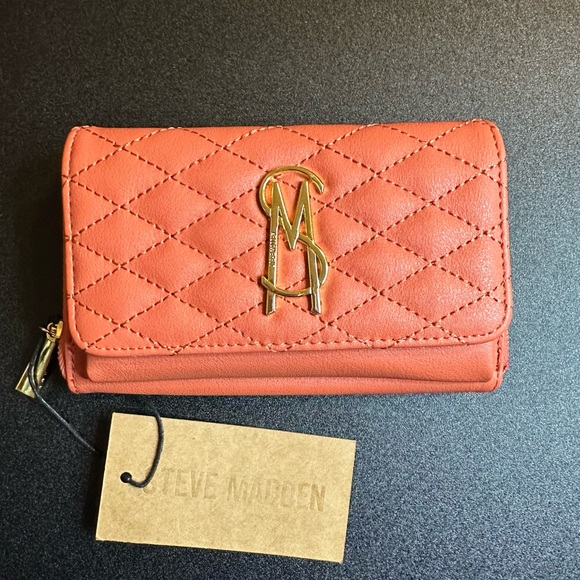 Steve Madden Handbags - New - Steve Madden Wallet